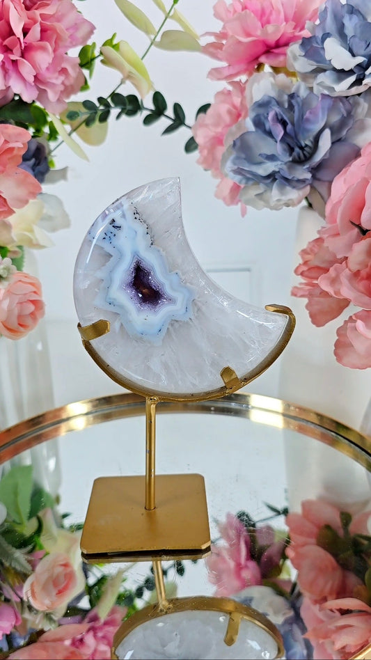 Druzy Agate Moon on stand CM343