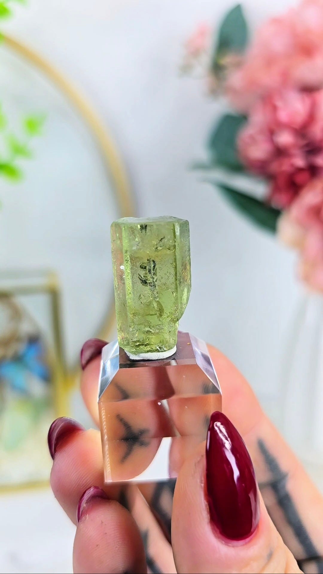 Heliodor Specimen on Base 03