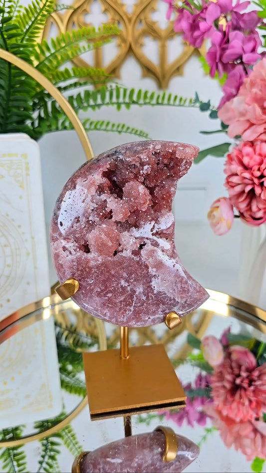 Pink Amethyst Moon on stand CM359