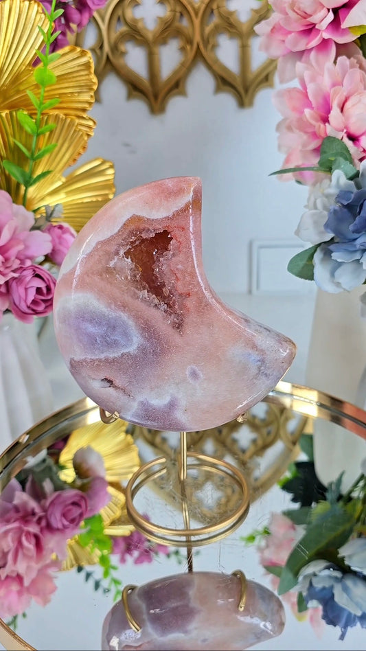 Pink Amethyst Moon on stand CM365