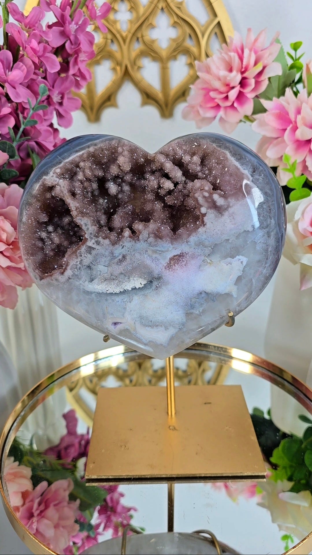 Pink Amethyst Heart on stand H104