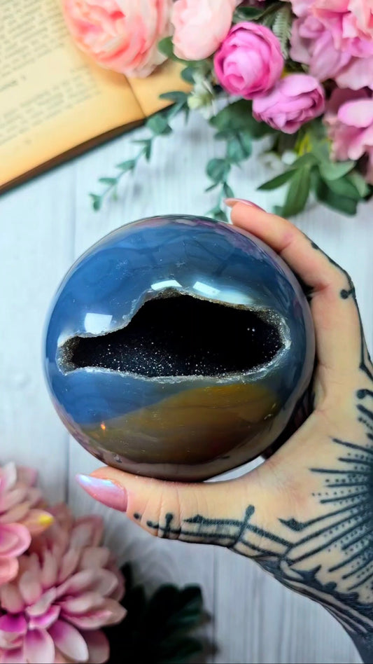 Druzy Quartz / Agate Sphere CS312