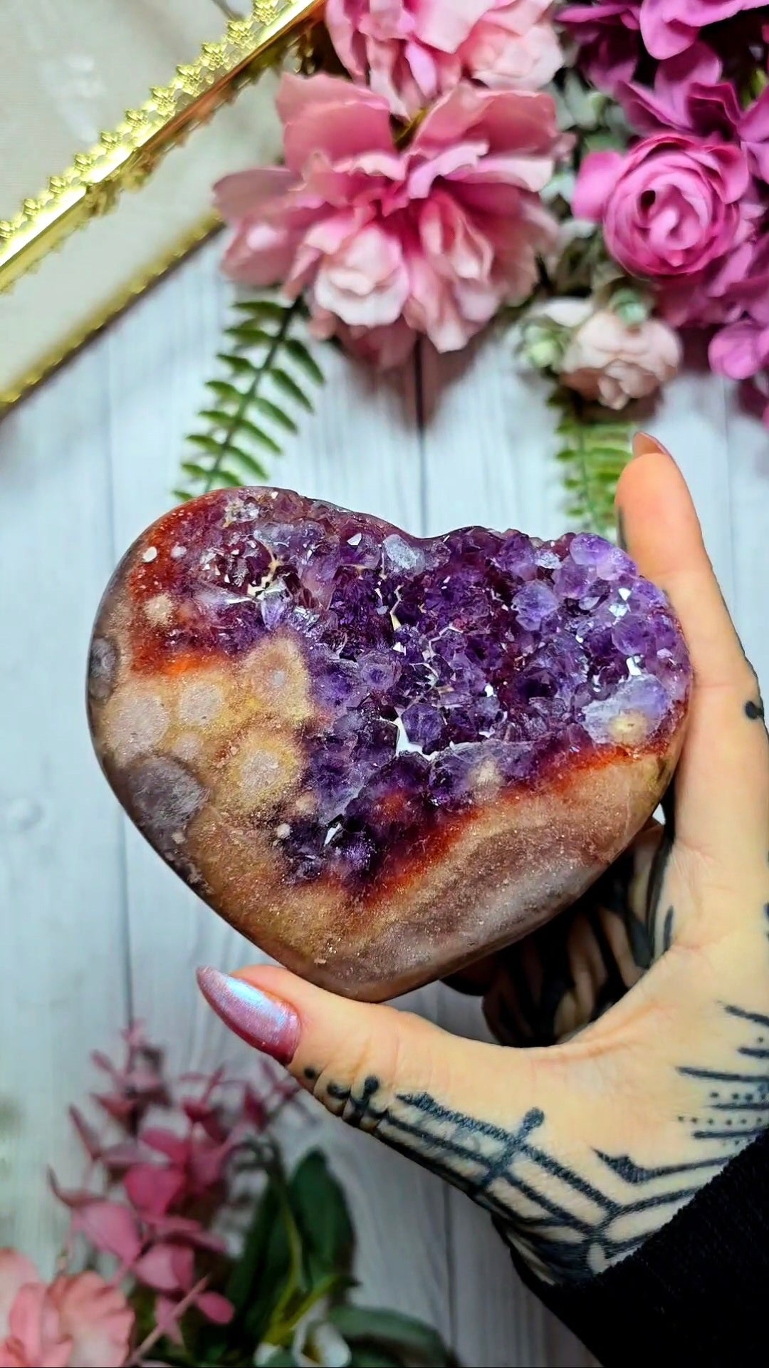Pink Amethyst Heart on stand H106