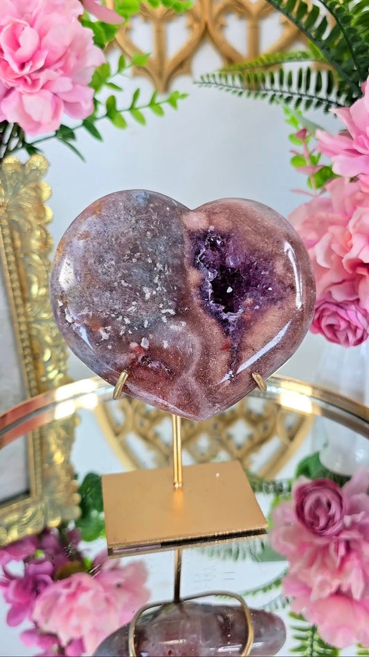 Pink Amethyst Heart on stand H108