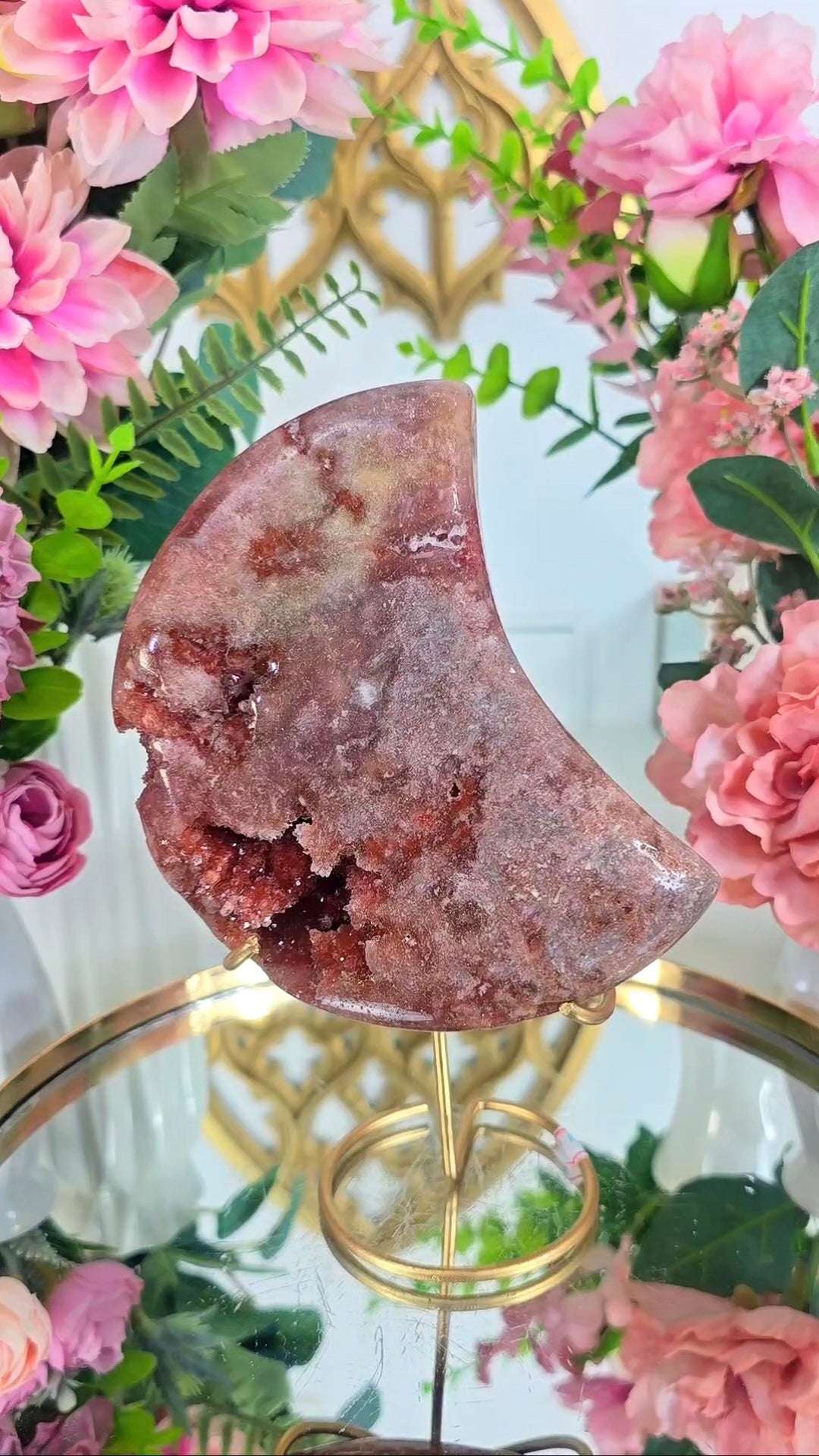 Pink Amethyst Moon on stand CM372