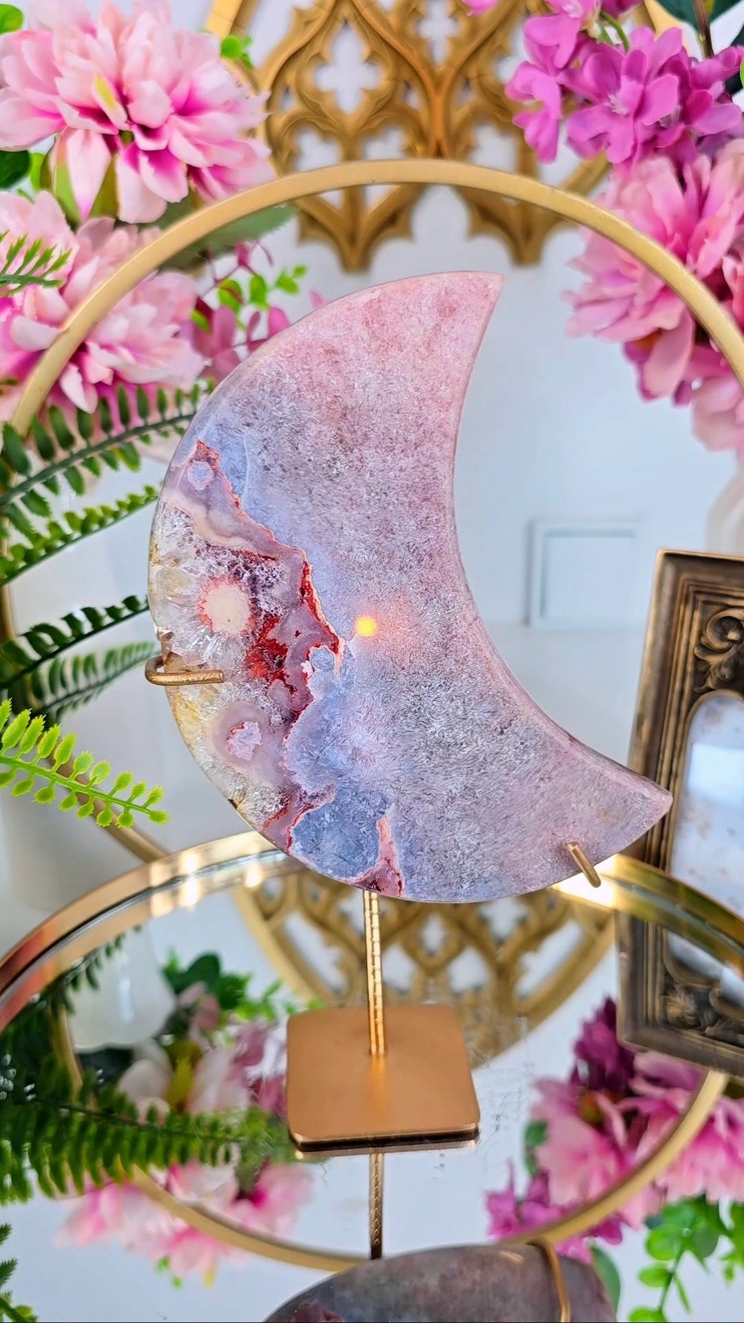 Pink Amethyst Moon on stand CM380