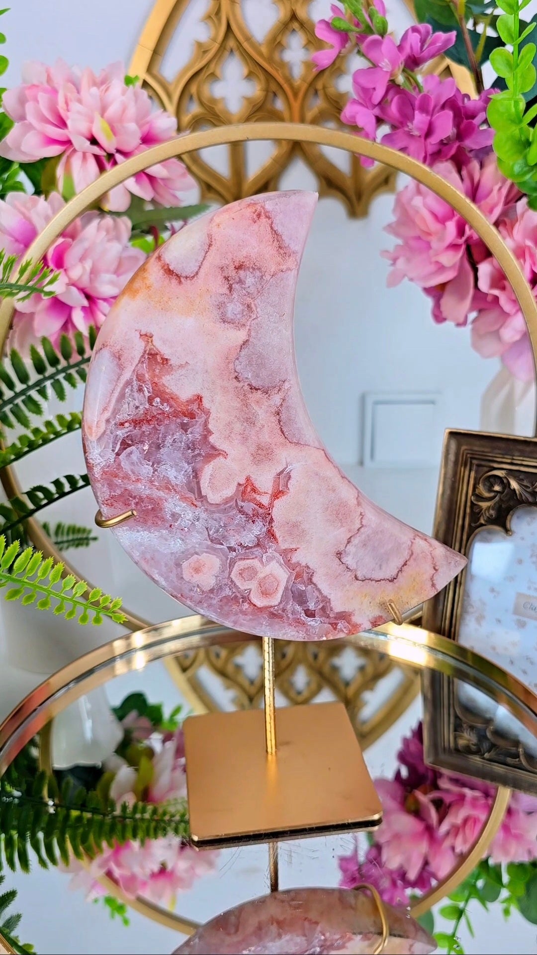 Pink Amethyst Moon on stand CM384