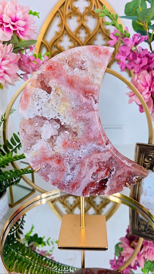 Pink Amethyst Moon on stand CM386