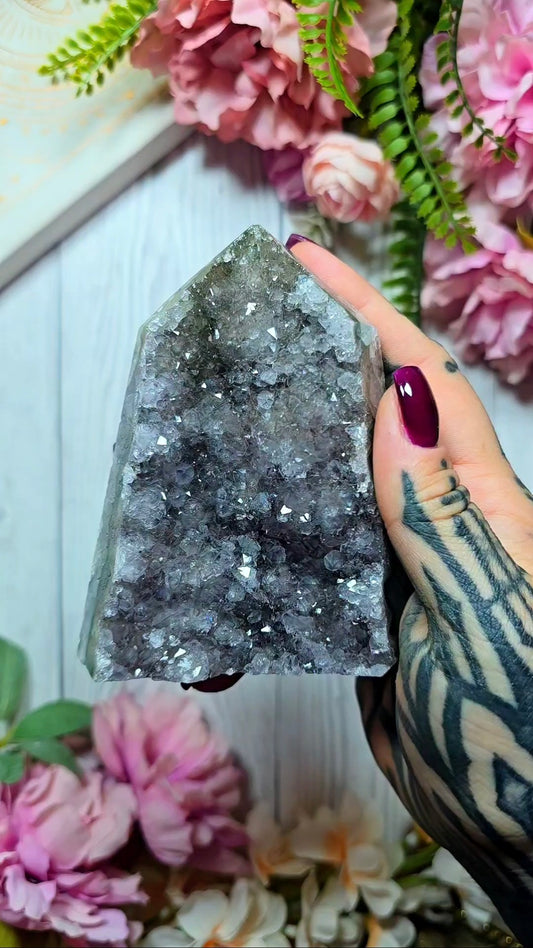 Rainbow Amethyst Tower CT900