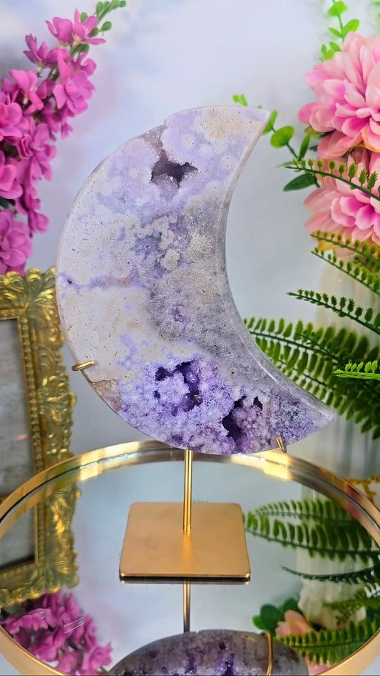 Pink Amethyst Moon on stand CM390