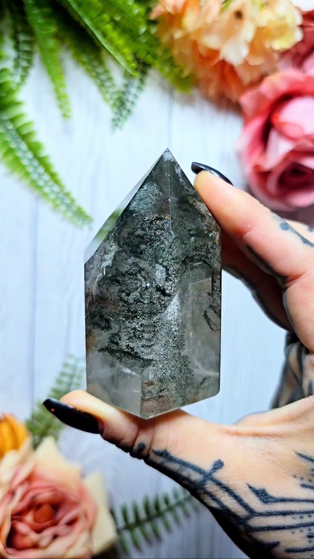 Garden Quartz Tower G01