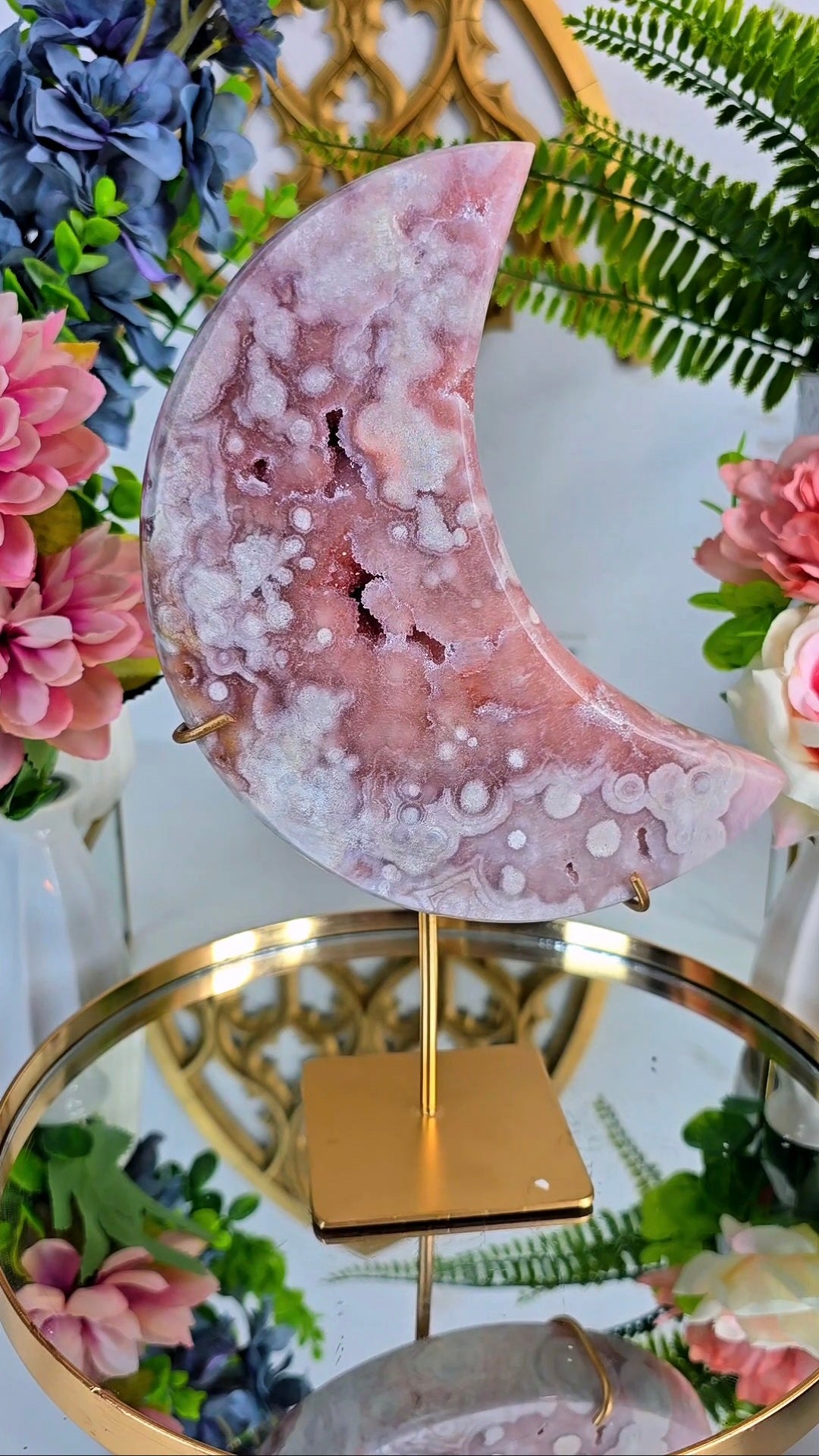 Pink Amethyst Moon on stand CM394