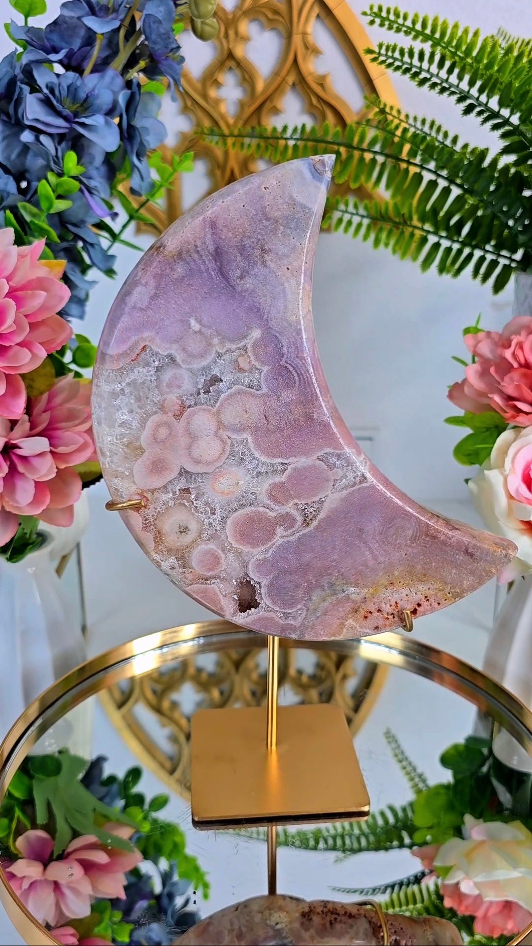 Pink Amethyst Moon on stand CM395