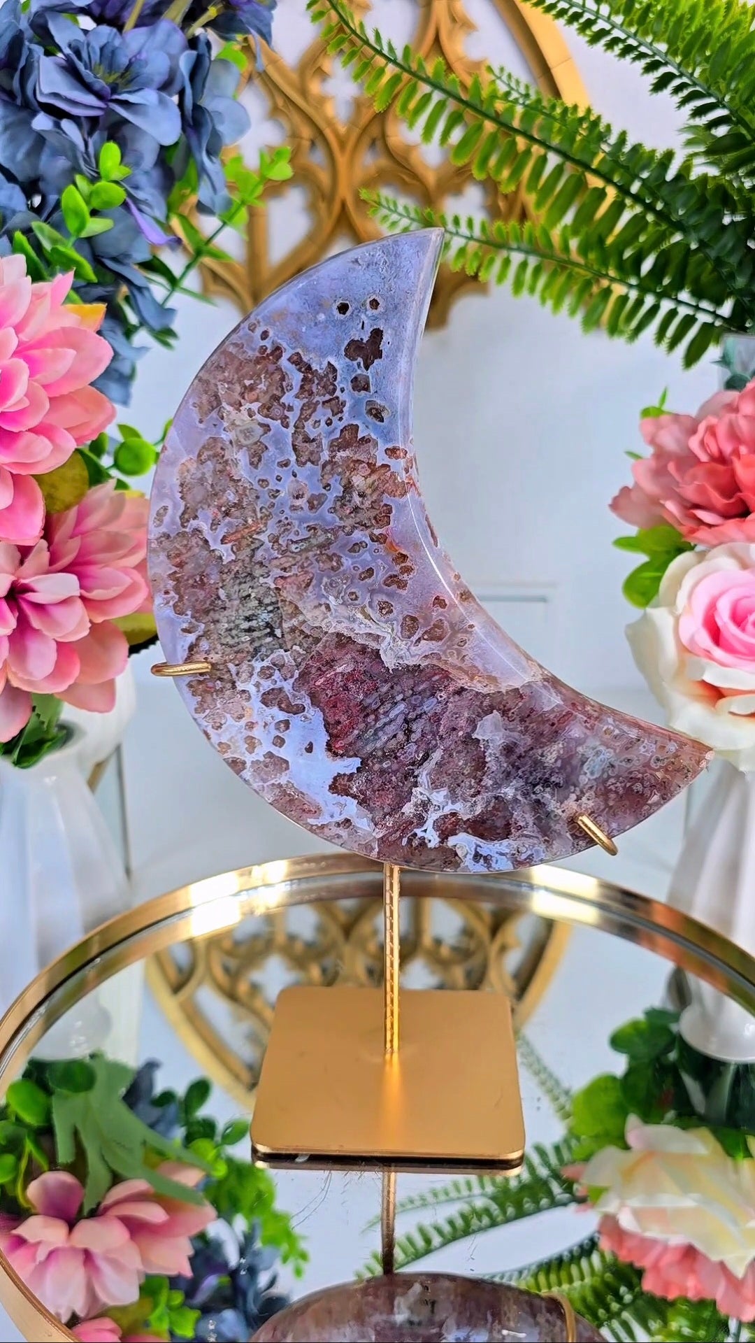 Pink Amethyst Moon on stand CM392