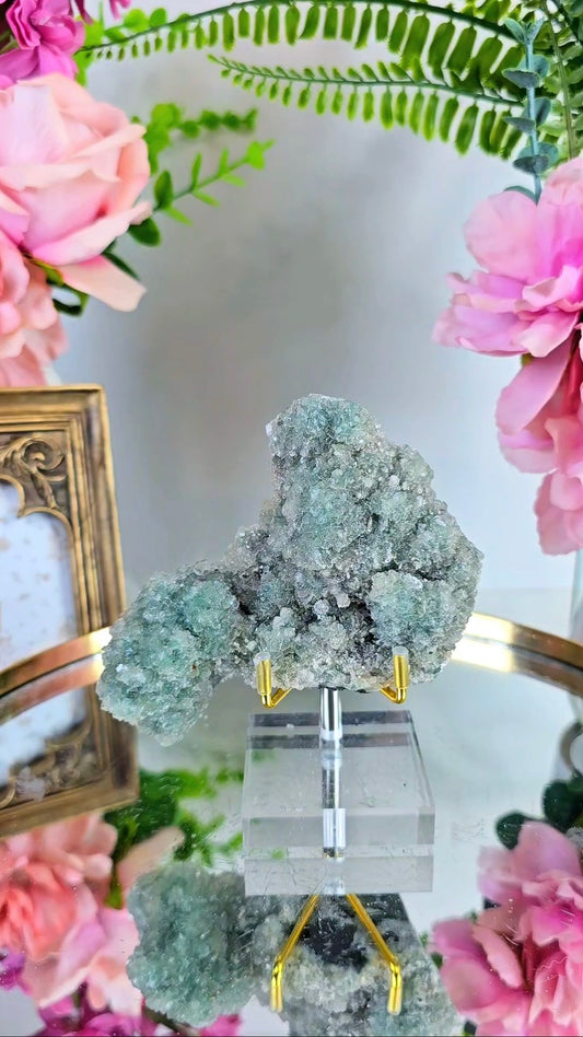 Sugary Green Apophyllite with Stilbite 03