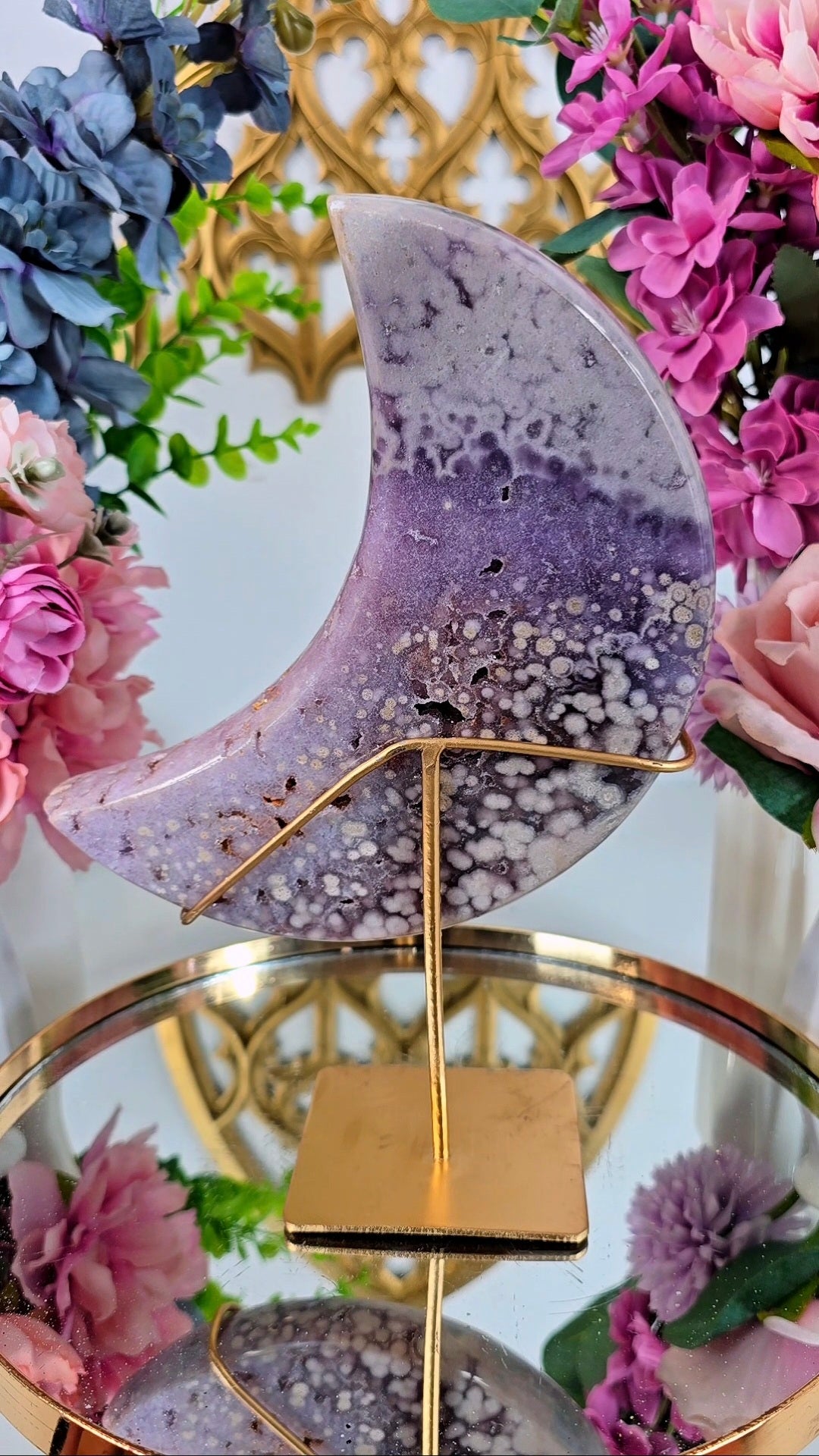 Pink Amethyst Moon on stand CM401