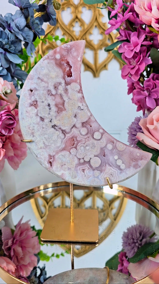 Pink Amethyst Moon on stand CM402