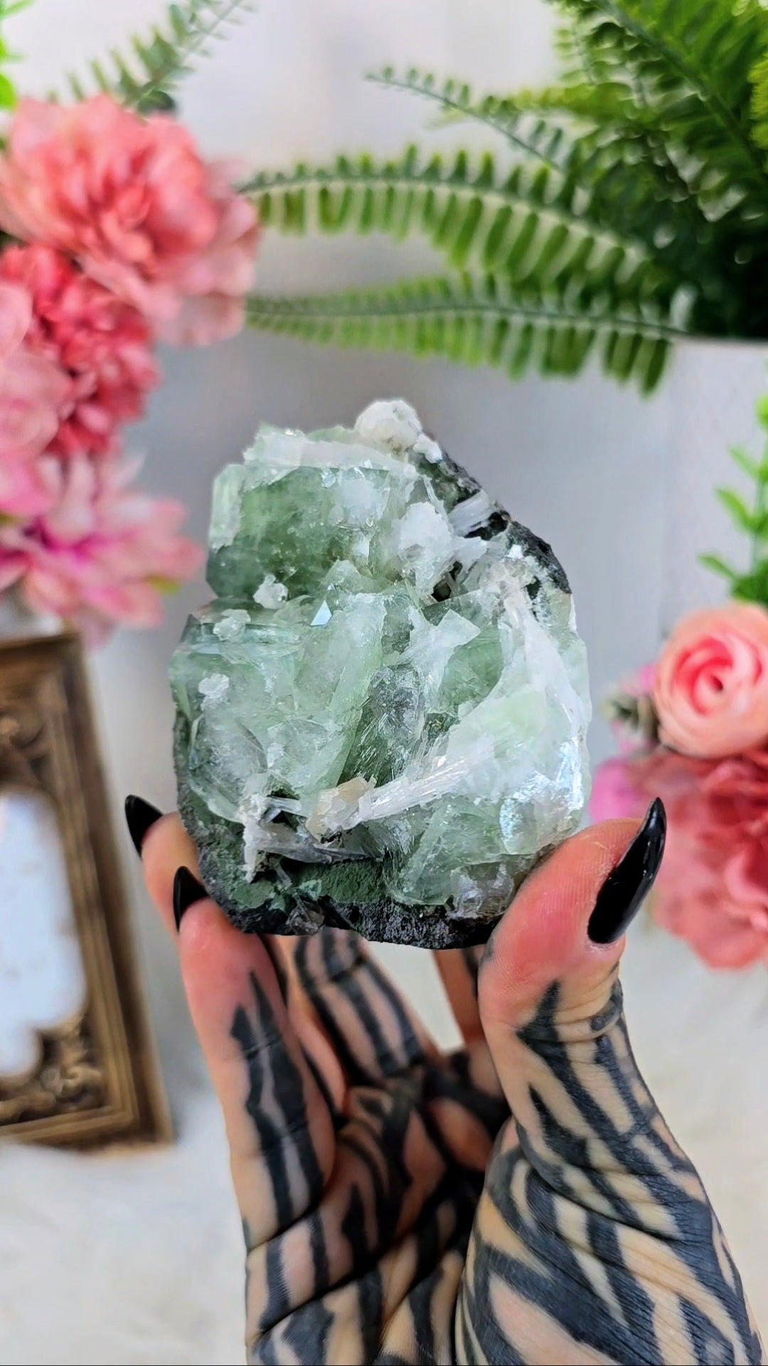 Green Apophyllite with Scolecite (freestanding) 16