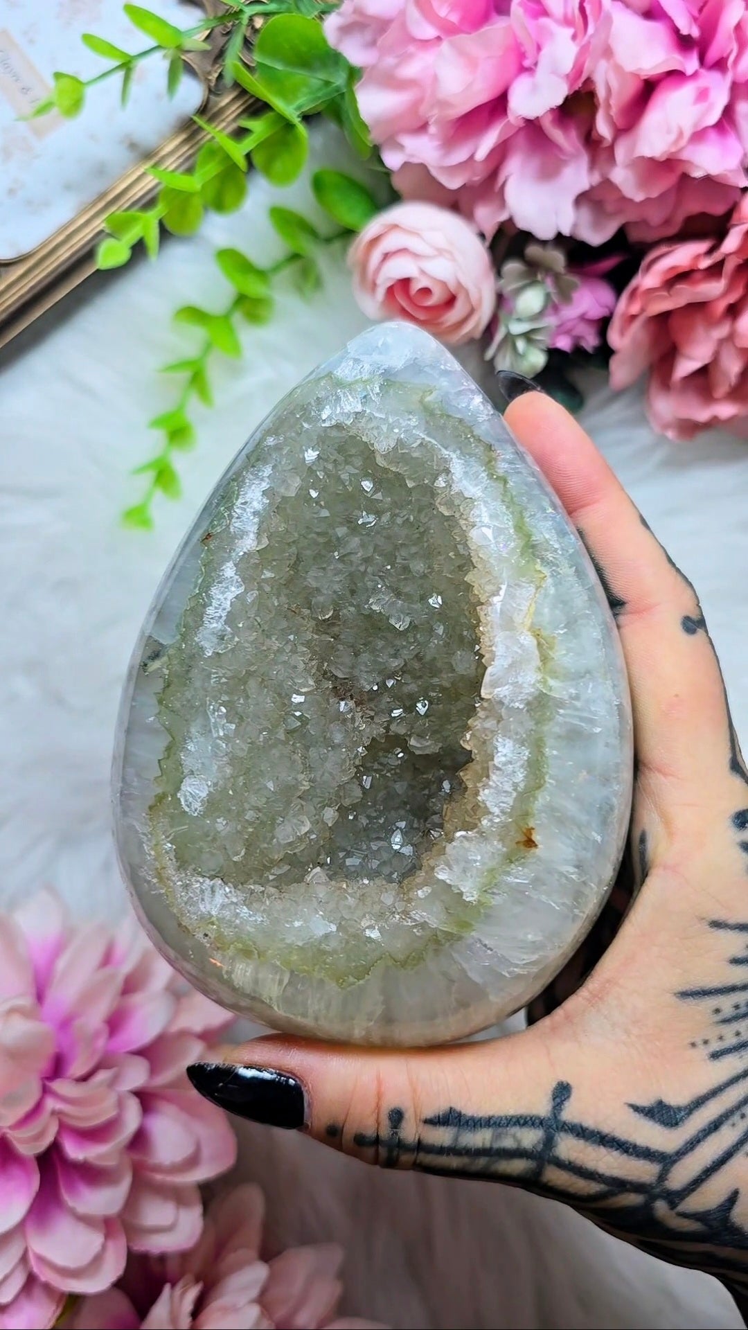 Druzy Rainbow Amethyst Egg 32