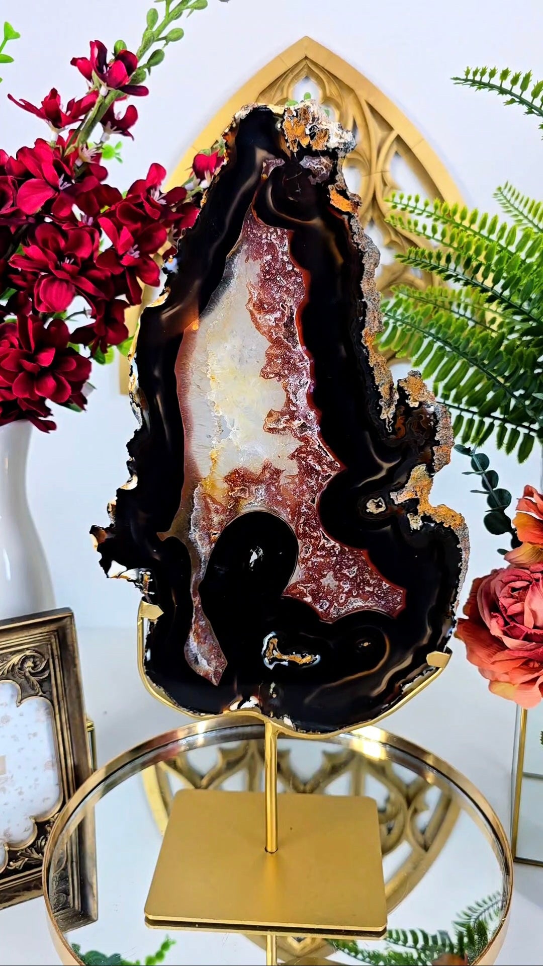Agate Slice on stand 02