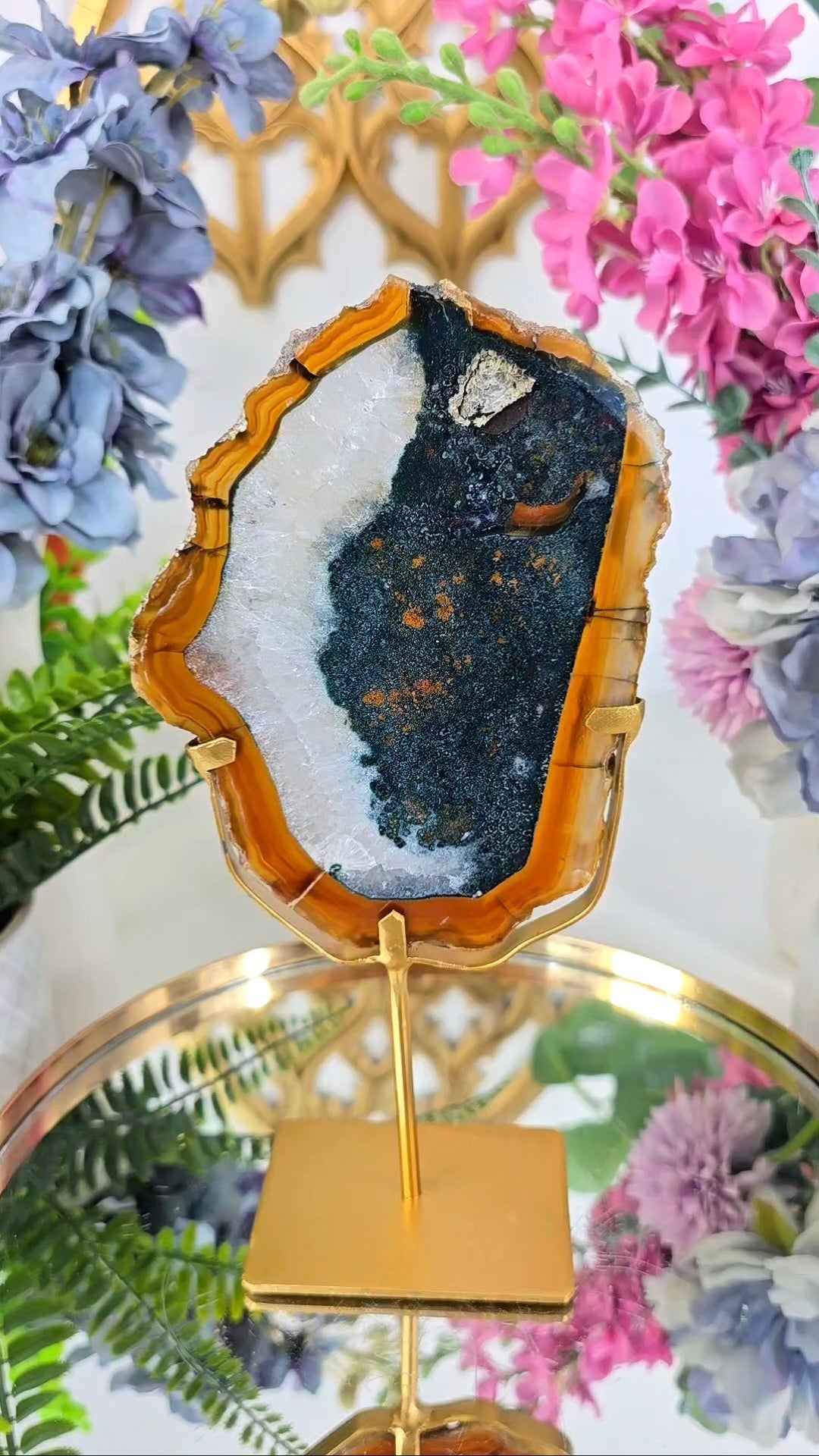 Agate / Jasper Slice on stand 02