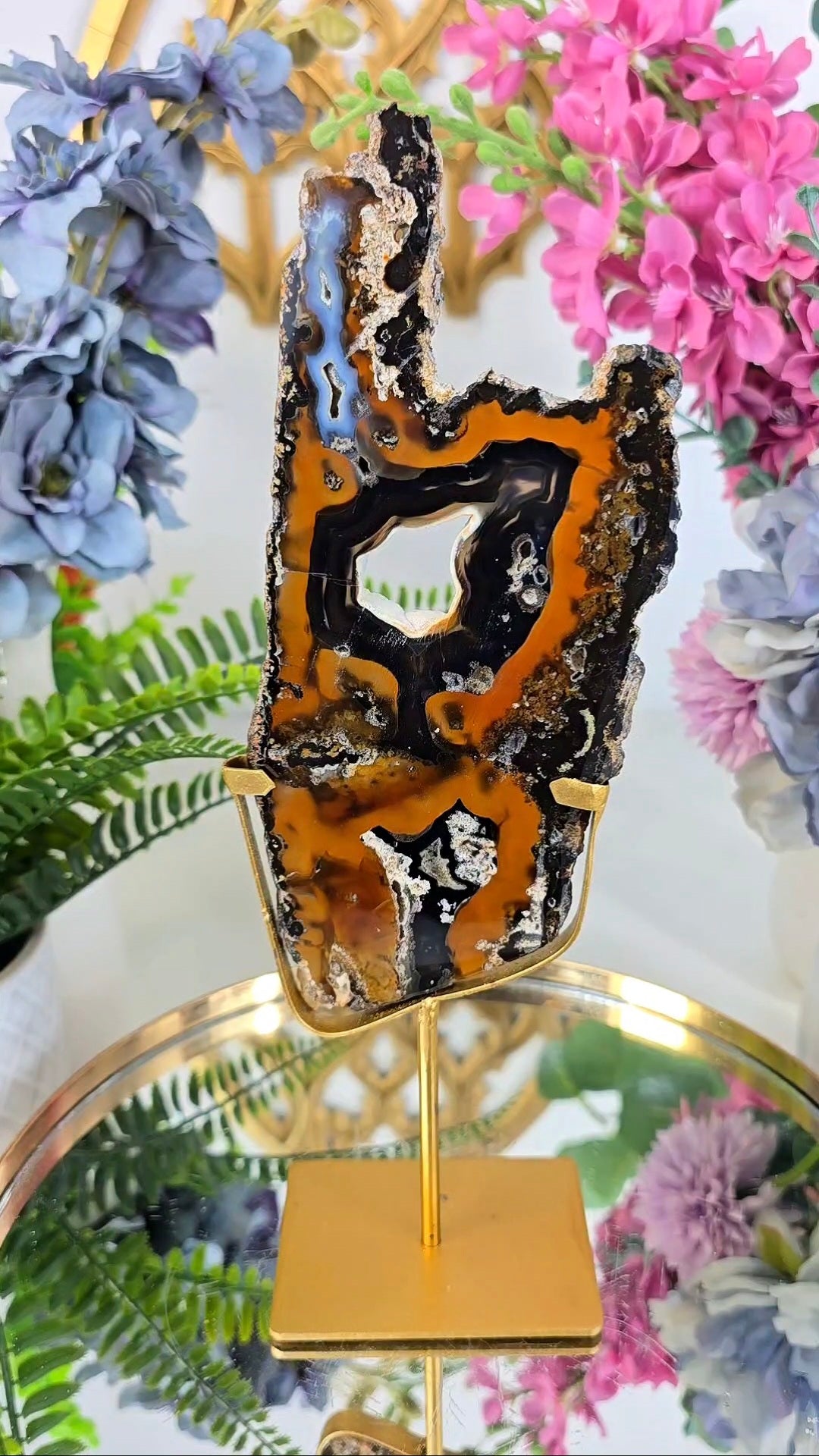 Agate Slice on stand 03