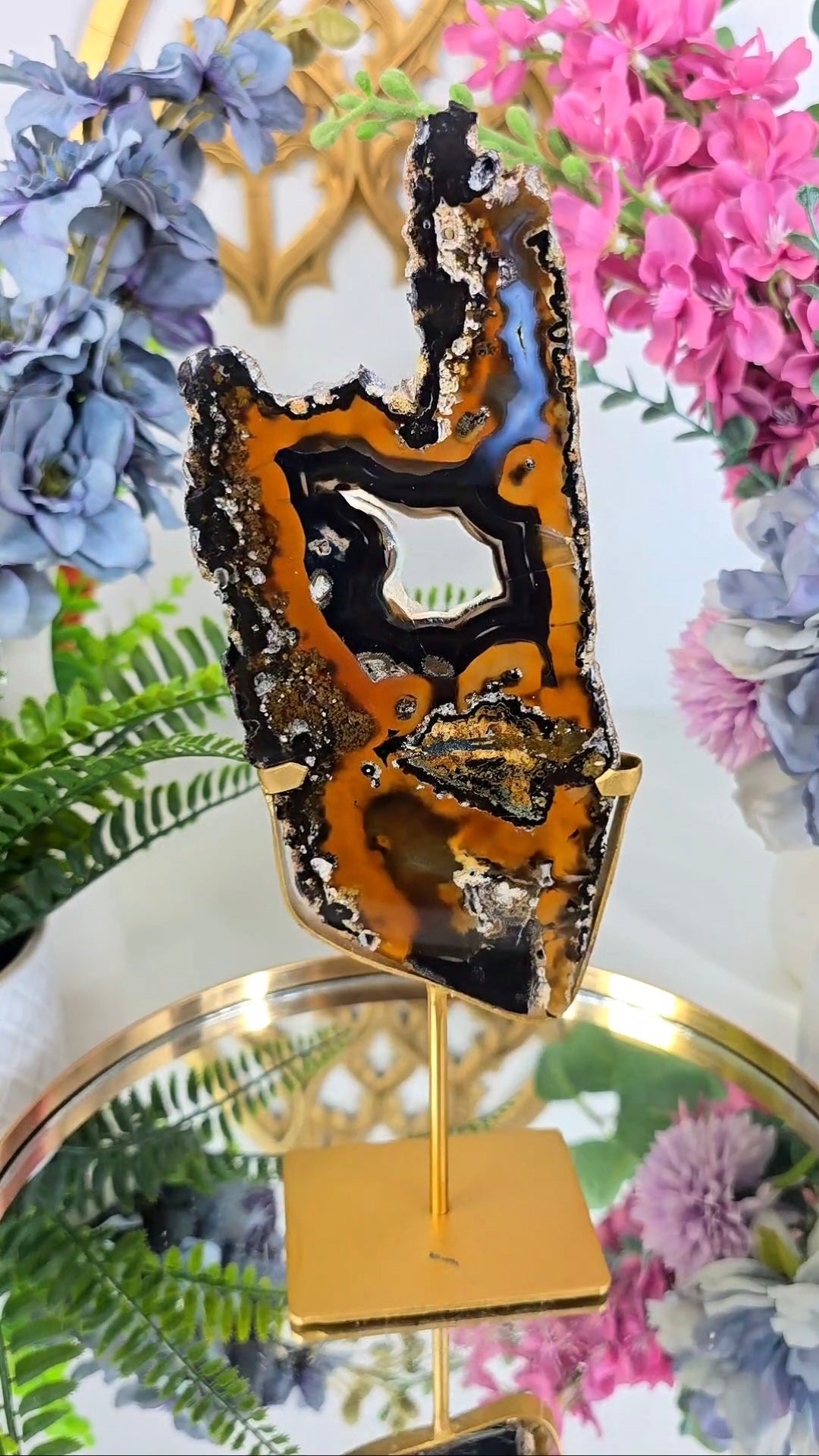 Agate Slice on stand 03