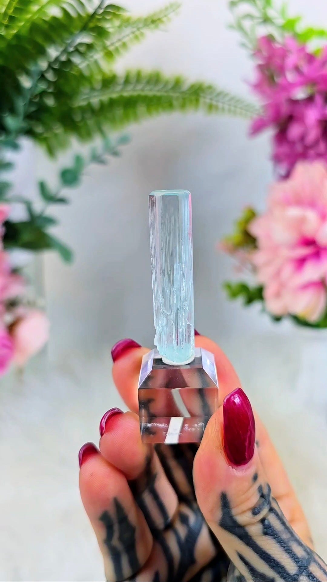 High Quality Aquamarine Beryll Specimen on Base #62