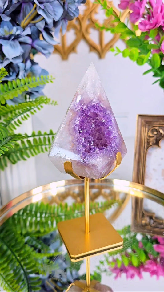 Druzy Agate / Amethyst Amethyst"diamond shape" on stand on stand D16