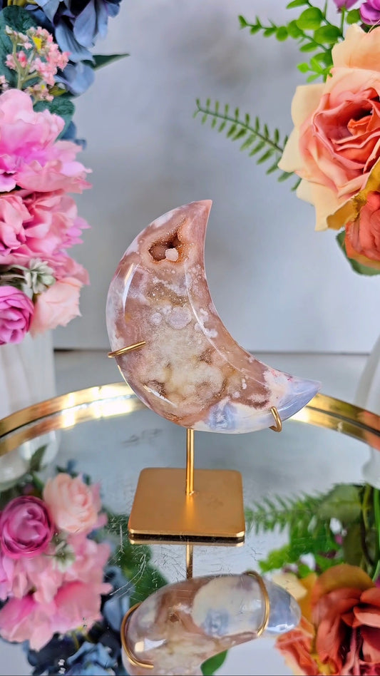Pink Amethyst Moon on stand CM410