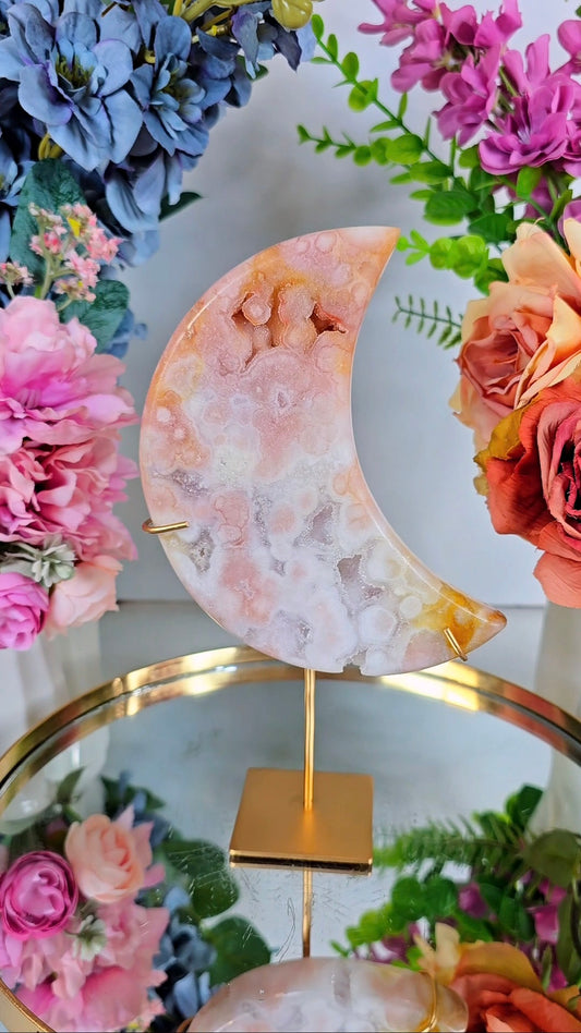 Pink Amethyst Moon on stand CM416