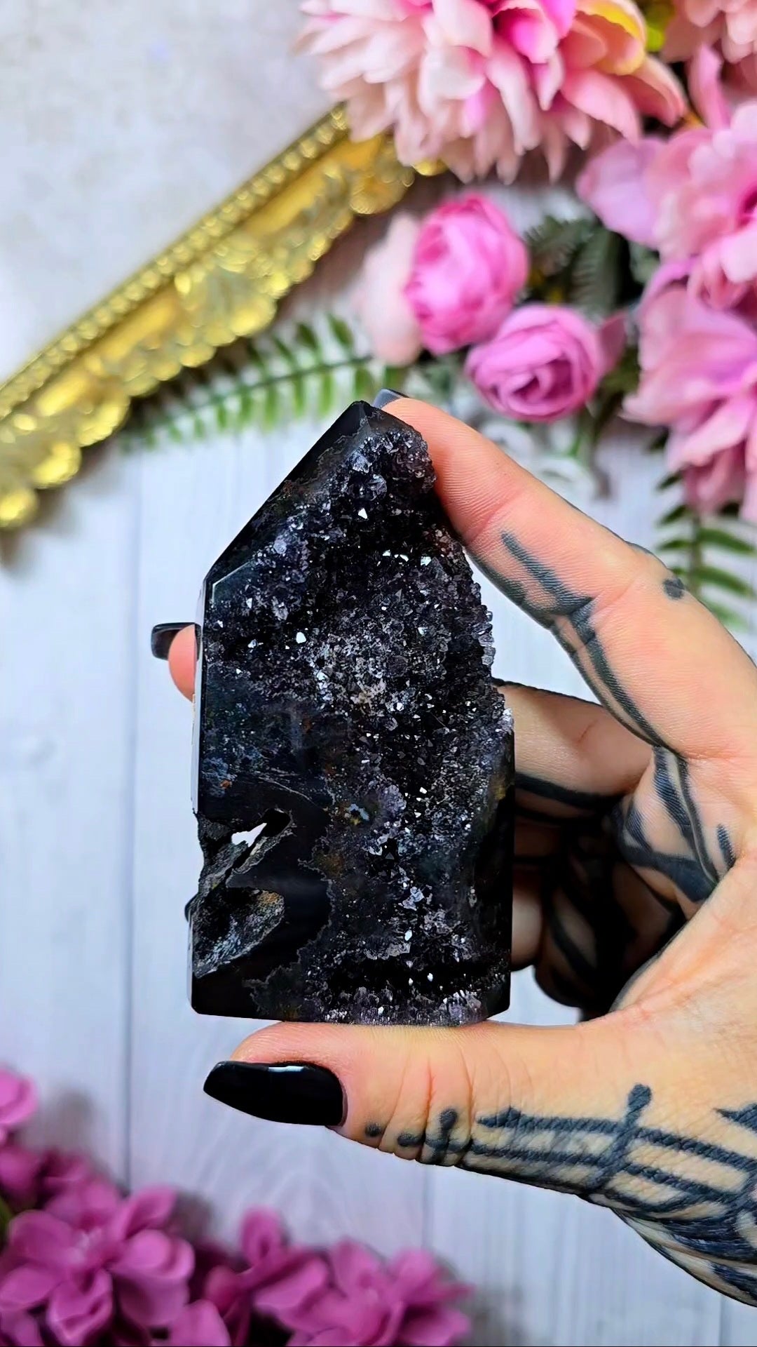 Druzy Agate / Chalcedony Tower CT908