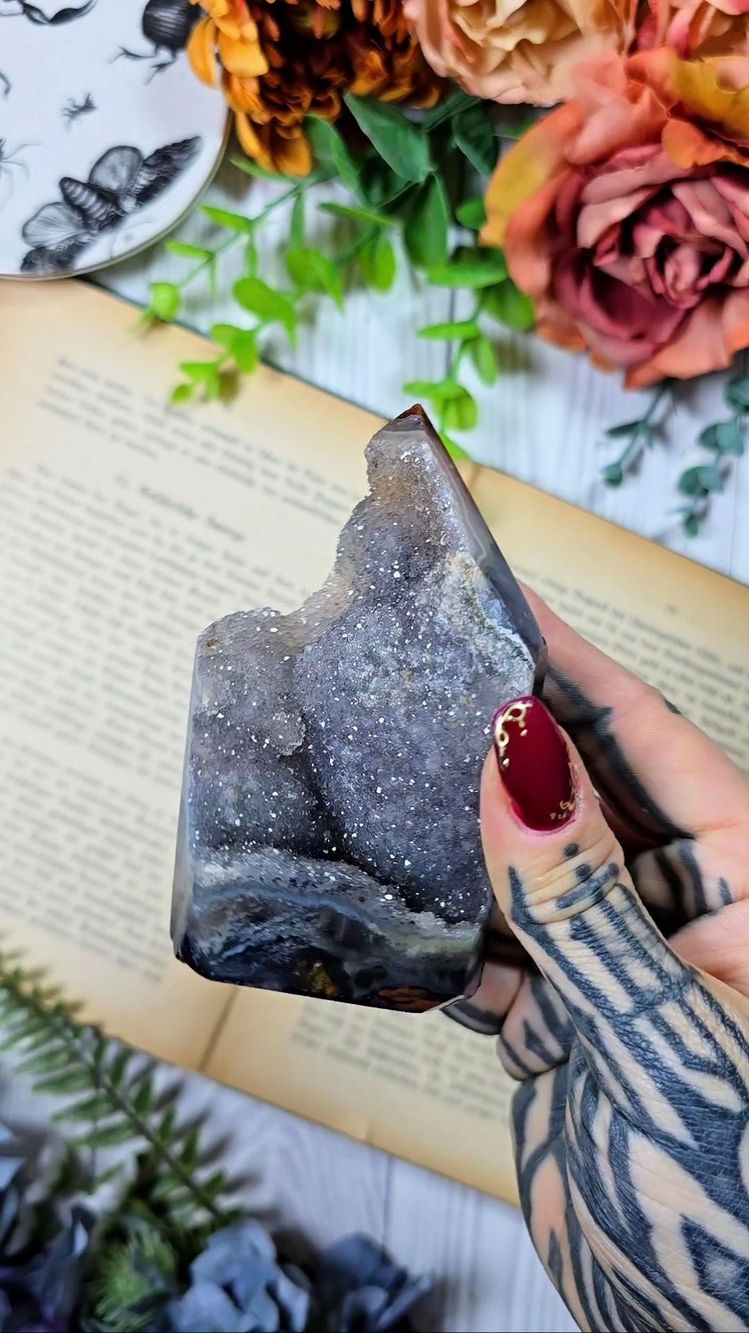 Druzy Agate / Chalcedony Tower CT910