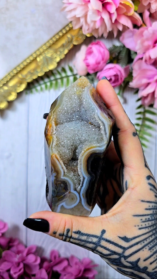 Druzy Agate / Chalcedony Tower CT912